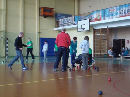 II ZAWODY BOCCI 12marca 2011 (26)